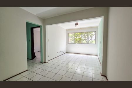 Sala de apartamento para alugar com 3 quartos, 67m² em Jardim Taquaral, São Paulo