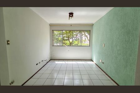 Sala de apartamento para alugar com 3 quartos, 67m² em Jardim Taquaral, São Paulo