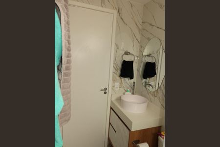 Apartamento para alugar com 42m², 2 quartos e sem vagaBanheiro