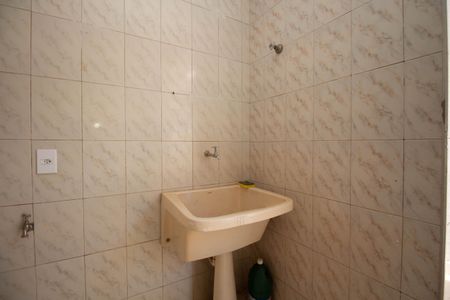 Casa de condomínio para alugar com 450m², 7 quartos e 3 vagasÁrea de Serviço