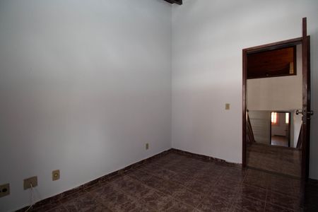 Casa de condomínio para alugar com 450m², 7 quartos e 3 vagasQuarto 4