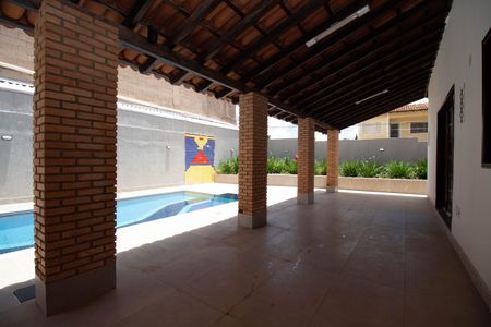 Casa de condomínio para alugar com 450m², 7 quartos e 3 vagasVaranda