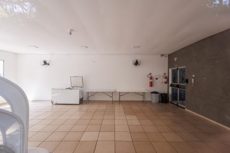 Apartamento para alugar com 50m², 2 quartos e 1 vagaÁrea comum - Salão de festas