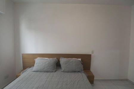 Suíte de apartamento para alugar com 3 quartos, 110m² em Centro, Guarujá