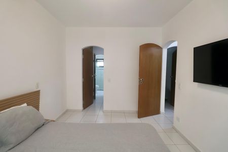 Suíte de apartamento para alugar com 3 quartos, 110m² em Centro, Guarujá