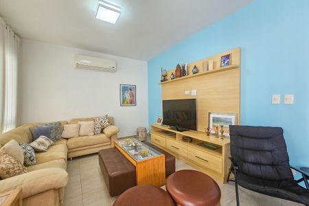 Apartamento para alugar com 170m², 2 quartos e 2 vagas