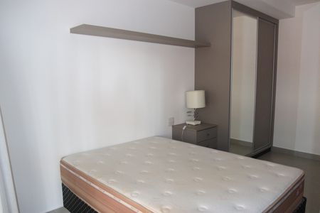 Quarto de apartamento para alugar com 1 quarto, 60m² em Setor Bueno, Goiânia