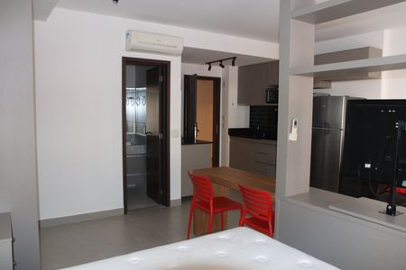 Quarto de apartamento para alugar com 1 quarto, 60m² em Setor Bueno, Goiânia