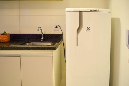 Cozinha de apartamento para alugar com 1 quarto, 35m² em Vila Moreira, São Paulo