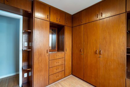 Apartamento para alugar com 115m², 3 quartos e 2 vagasQuarto 3