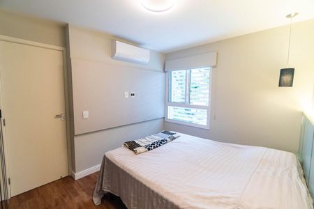 Suite de apartamento à venda com 2 quartos, 63m² em Jardim Prudência, São Paulo