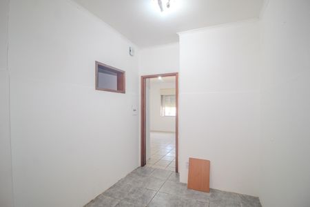Cozinha de apartamento à venda com 4 quartos, 80m² em Cristal, Porto Alegre