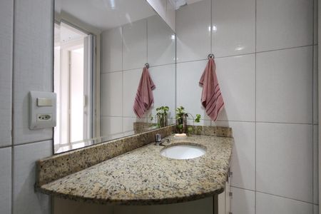 Apartamento à venda com 87m², 3 quartos e 1 vagaBanheiro Social