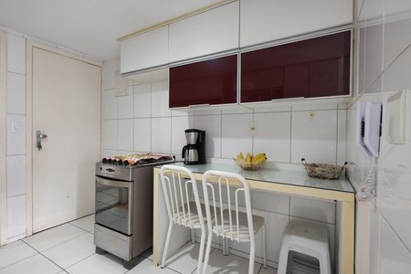 Apartamento à venda com 87m², 3 quartos e 1 vagaCozinha 