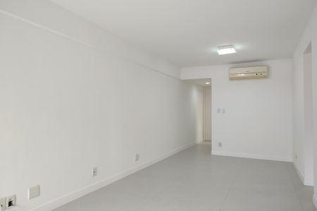 Sala de apartamento à venda com 2 quartos, 87m² em Freguesia (jacarepaguá), Rio de Janeiro