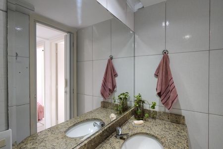 Apartamento à venda com 87m², 3 quartos e 1 vagaBanheiro Social