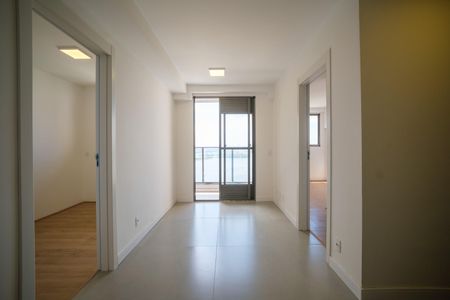 Sala de apartamento para alugar com 2 quartos, 43m² em Santo Cristo, Rio de Janeiro
