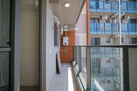 Apartamento para alugar com 43m², 2 quartos e sem vaga Apartamento para alugar com 43m², 2 quartos e sem vagaSala Varanda