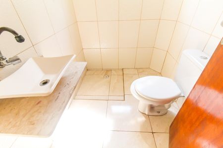 Casa para alugar com 100m², 4 quartos e 1 vaga Casa para alugar com 100m², 4 quartos e 1 vagaLavabo