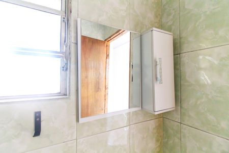 Casa para alugar com 100m², 4 quartos e 1 vaga Casa para alugar com 100m², 4 quartos e 1 vagaBanheiro