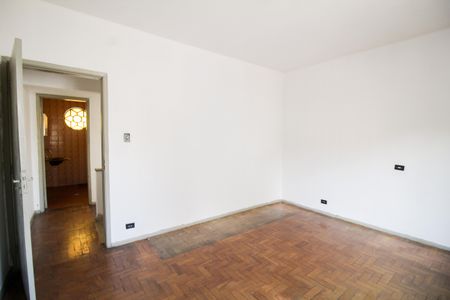 Casa para alugar com 120m², 3 quartos e 8 vagas Casa para alugar com 120m², 3 quartos e 8 vagasQuarto 1