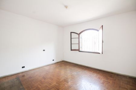 Casa para alugar com 120m², 3 quartos e 8 vagas Casa para alugar com 120m², 3 quartos e 8 vagasQuarto 1