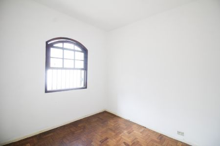 Casa para alugar com 120m², 3 quartos e 8 vagas Casa para alugar com 120m², 3 quartos e 8 vagasQuarto 2