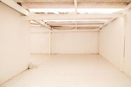 Casa para alugar com 120m², 3 quartos e 8 vagas Casa para alugar com 120m², 3 quartos e 8 vagasGaragem/Quintal