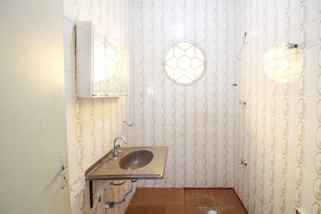 Casa para alugar com 120m², 3 quartos e 8 vagas Casa para alugar com 120m², 3 quartos e 8 vagasBanheiro 1