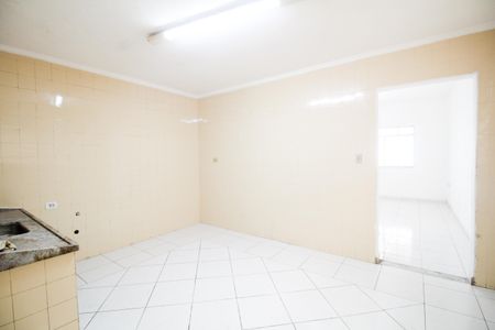 Casa para alugar com 120m², 3 quartos e 8 vagas Casa para alugar com 120m², 3 quartos e 8 vagasCozinha