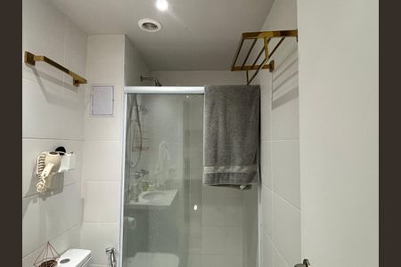 Studio para alugar com 24m², 0 quarto e sem vaga Studio para alugar com 24m², 0 quarto e sem vagaStudio Banheiro