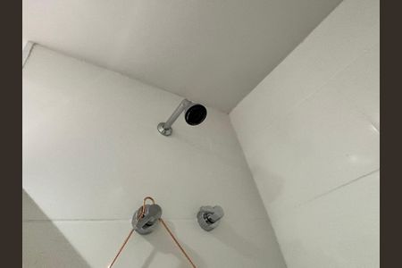 Studio para alugar com 24m², 0 quarto e sem vaga Studio para alugar com 24m², 0 quarto e sem vagaStudio Banheiro