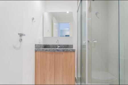 Banheiro de apartamento para alugar com 1 quarto, 31m² em Vila Mariana, São Paulo