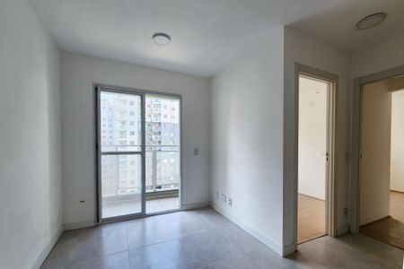 Sala  de apartamento para alugar com 2 quartos, 60m² em Santo Cristo, Rio de Janeiro