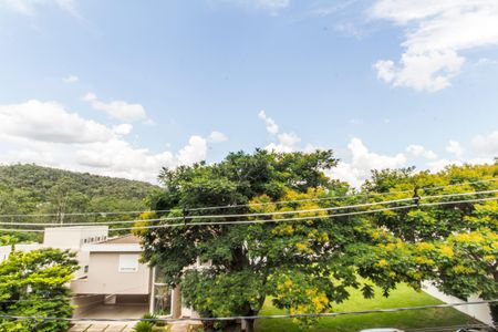 Casa de condomínio à venda com 379m², 4 quartos e 4 vagas Casa de condomínio à venda com 379m², 4 quartos e 4 vagasVista da Suíte