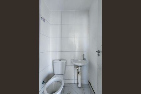 Apartamento para alugar com 60m², 2 quartos e sem vagaBanheiro 