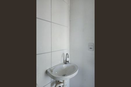 Apartamento para alugar com 60m², 2 quartos e sem vagaBanheiro 