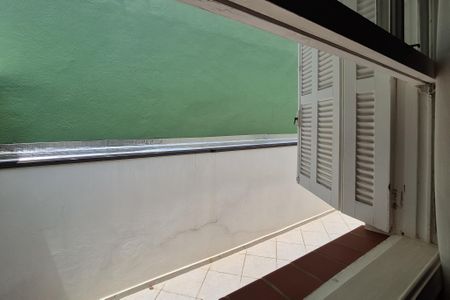 Casa à venda com 208m², 2 quartos e 2 vagasQuarto - vista