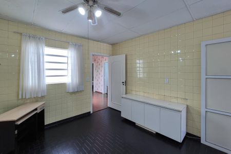 Casa à venda com 208m², 2 quartos e 2 vagasCopa
