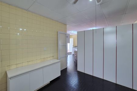 Casa à venda com 208m², 2 quartos e 2 vagasCopa