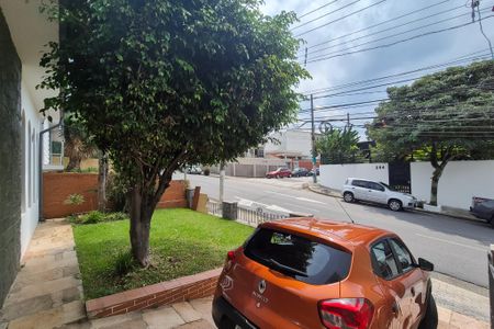 Casa à venda com 208m², 2 quartos e 2 vagasGaragem