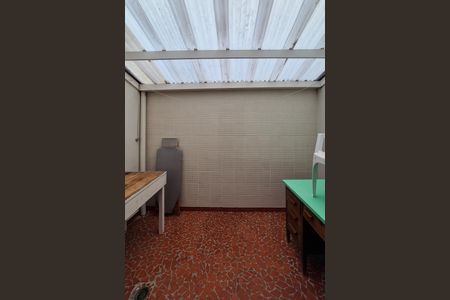 Casa à venda com 208m², 2 quartos e 2 vagasCorredor