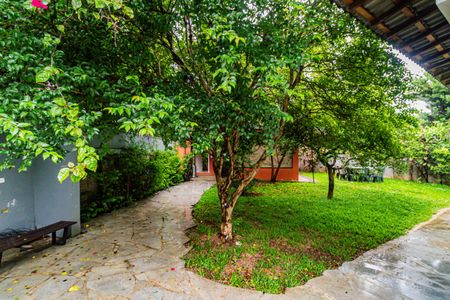 Casa à venda com 254m², 3 quartos e 3 vagasQuintal