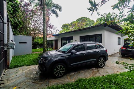 Casa à venda com 254m², 3 quartos e 3 vagasGaragem