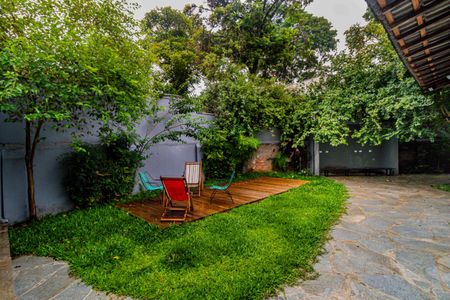 Casa à venda com 254m², 3 quartos e 3 vagasQuintal