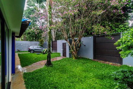 Casa à venda com 254m², 3 quartos e 3 vagasGaragem