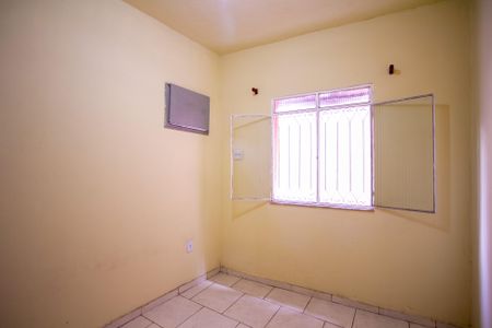 Quarto 1 de apartamento para alugar com 2 quartos, 75m² em Paraíso, São Gonçalo