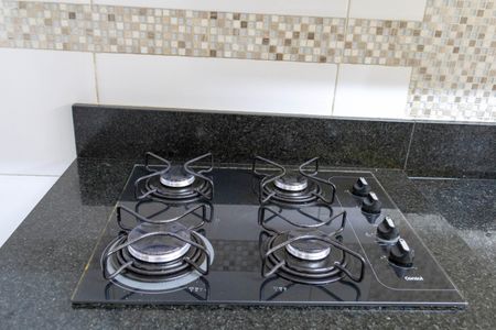 Casa para alugar com 300m², 2 quartos e 2 vagasCozinha 