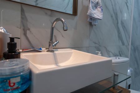 Casa para alugar com 300m², 2 quartos e 2 vagasBanheiro