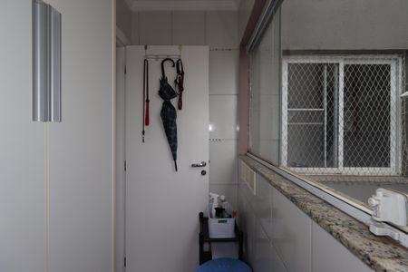 Apartamento à venda com 100m², 2 quartos e 2 vagasÁrea de Serviço